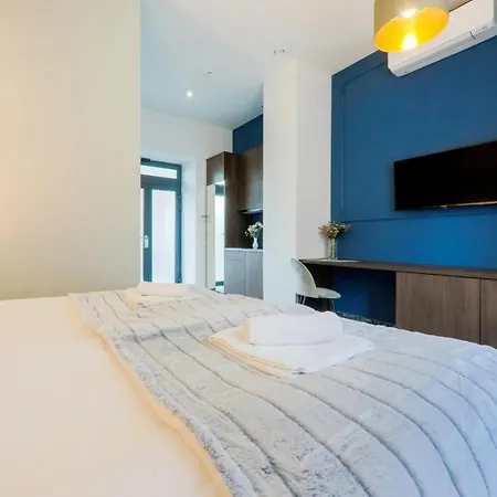 Aparthotel Cracovia Residence 4*