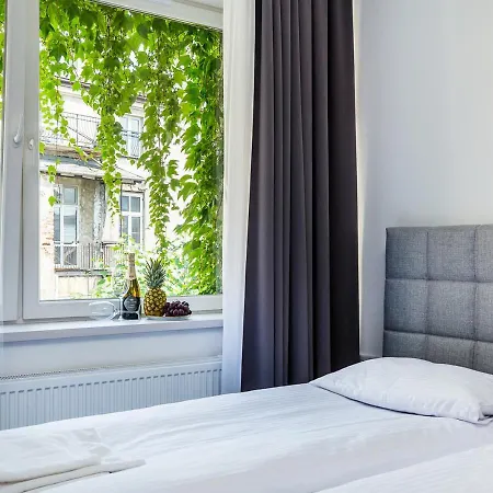 Aparthotel Cracovia Residence アパートホテル クラクフ
