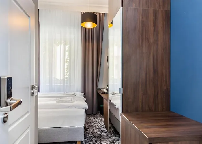 Aparthotel Cracovia Residence 4*